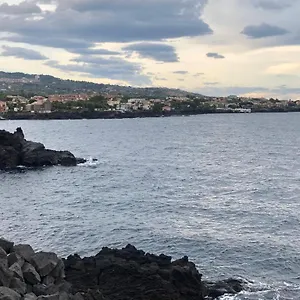 Le Tre Meraviglie A 200 M Dal Mare Gasthof Catania